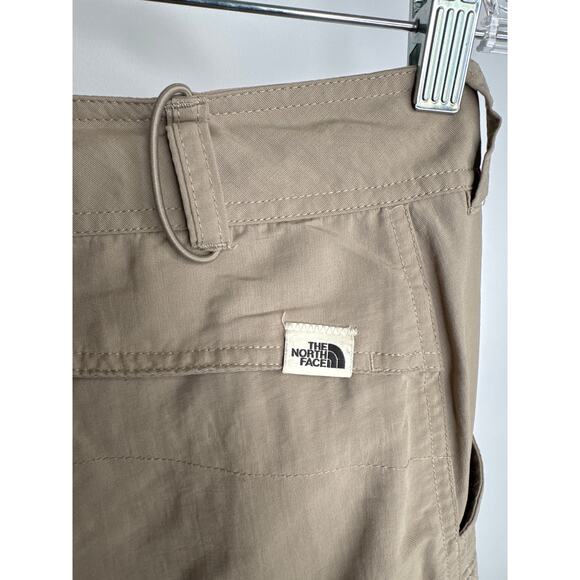 The North Face Women’s Convertible Hiking Pants, long to capri & shorts Beige 6 - Picture 8 of 13